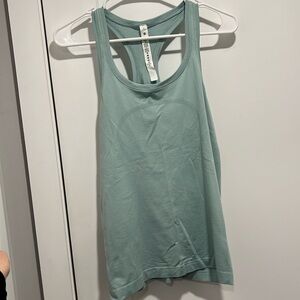 Lululemon swiftly tech tank full length, seafoam green color size 6